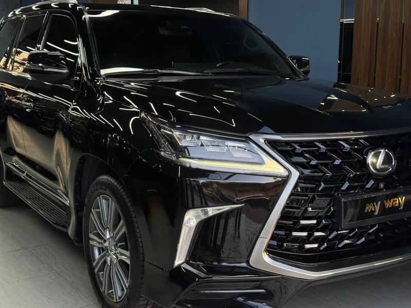 Lexus LX 570. Насия. савдога. берилади — фото 1