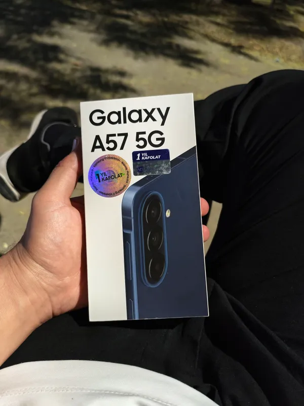 Samsung A57 1