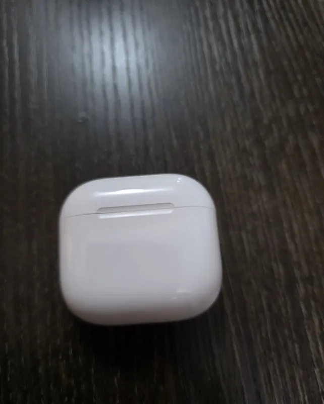 Airpods 4 ANC. Xolati yangi original 3 Airpods 4 ANC. Xolati yangi original 3