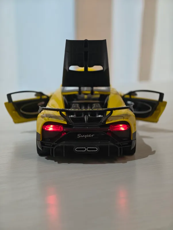 Bugatti Chiron Pur Sport 1:24 4
