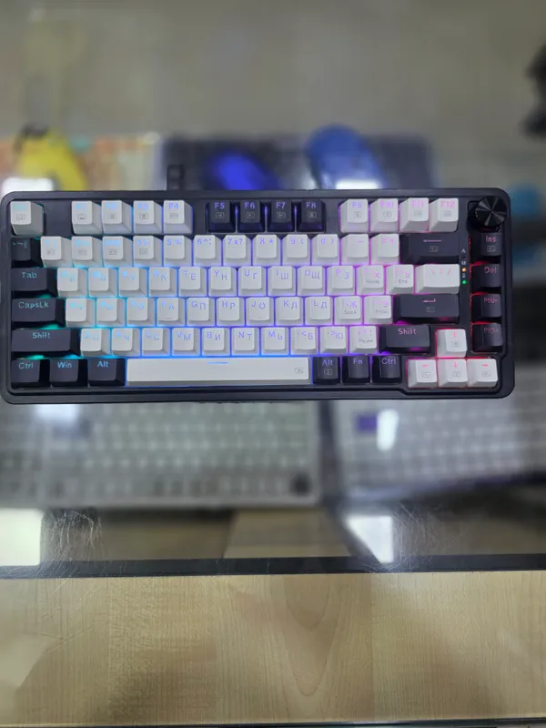 Клавиатура-Redragon-Ucal Pro K673WB