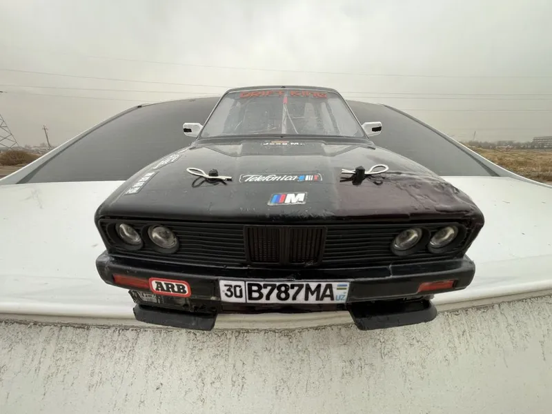 Rc BMW e30 90km/soat 1/10 masshtab 4x4 drift