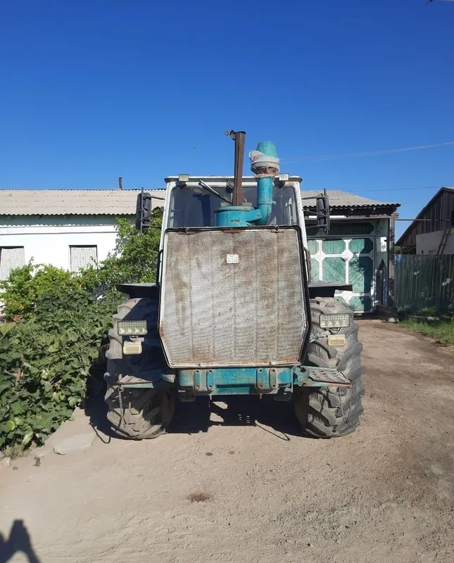 Капецот. Модель: Т-150. Год выпуска: 1989 1 Капецот. Модель: Т-150. Год выпуска: 1989 1
