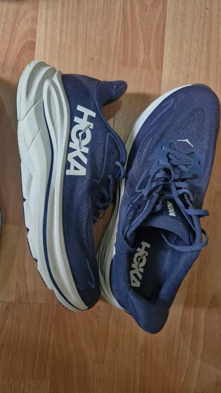 Кроссовки Hoka Clifton10 ОригиналНовыеРазмер 42-43 1