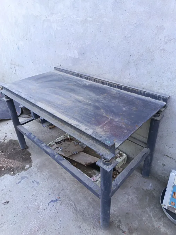 G'isht uchun Vibro stol 150×80 1 G'isht uchun Vibro stol 150×80 1