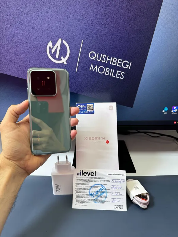 Global Xiaomi 14 - 12/256GB - Full Box