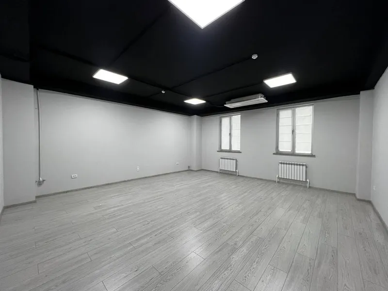 Продажа офисного здания 7000 кв.м, Мирабадский район — фото 1
