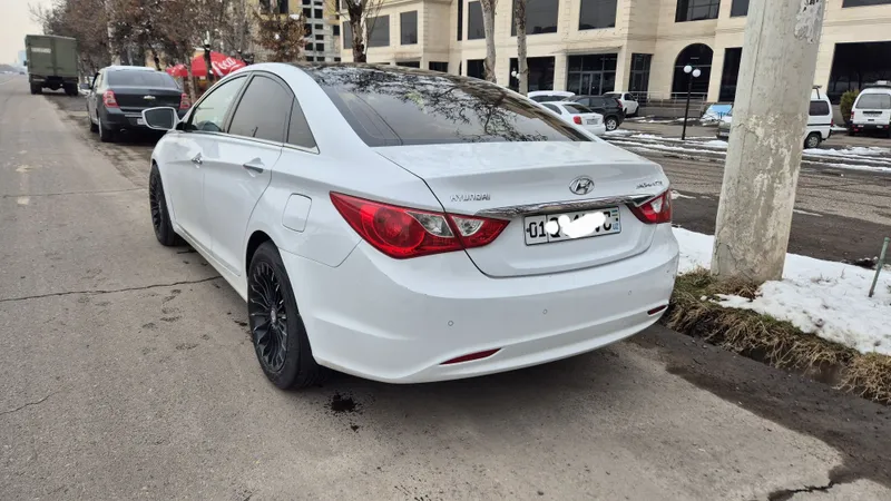 Продам Hyundai Sonata — фото 1