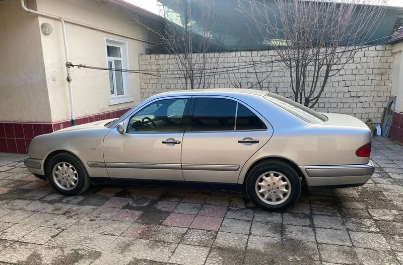 Mers w210 elegant 3 Mers w210 elegant 3