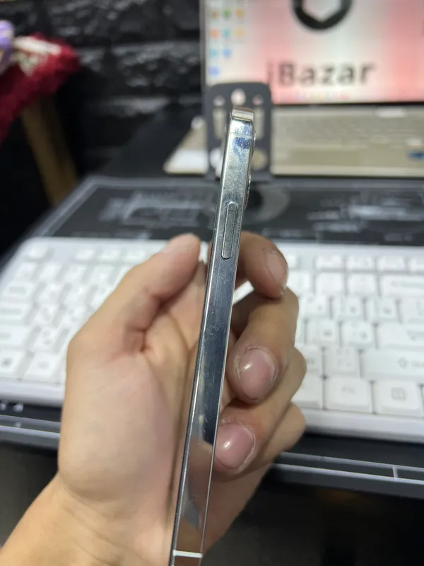 iPhone 12 Pro идеальный, 100% / 128 ГБ 4