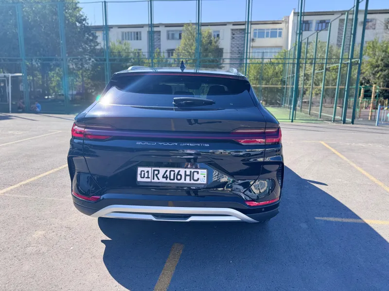 BYD Chempion EV 605 talik, 2023 yil qora 28 000 probeg 4 BYD Chempion EV 605 talik, 2023 yil qora 28 000 probeg 4