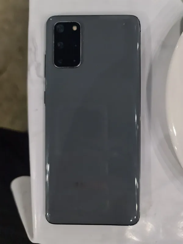 Samsung Galaxy S20+vietnam dual sim 8