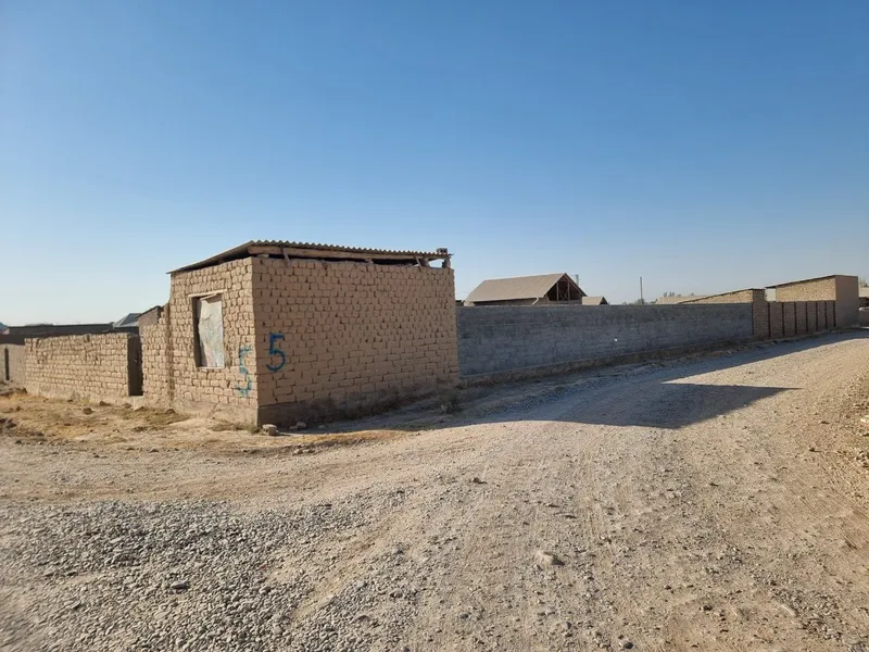 Uchastka 12 sotix hamma matiryallari bor — фото 3