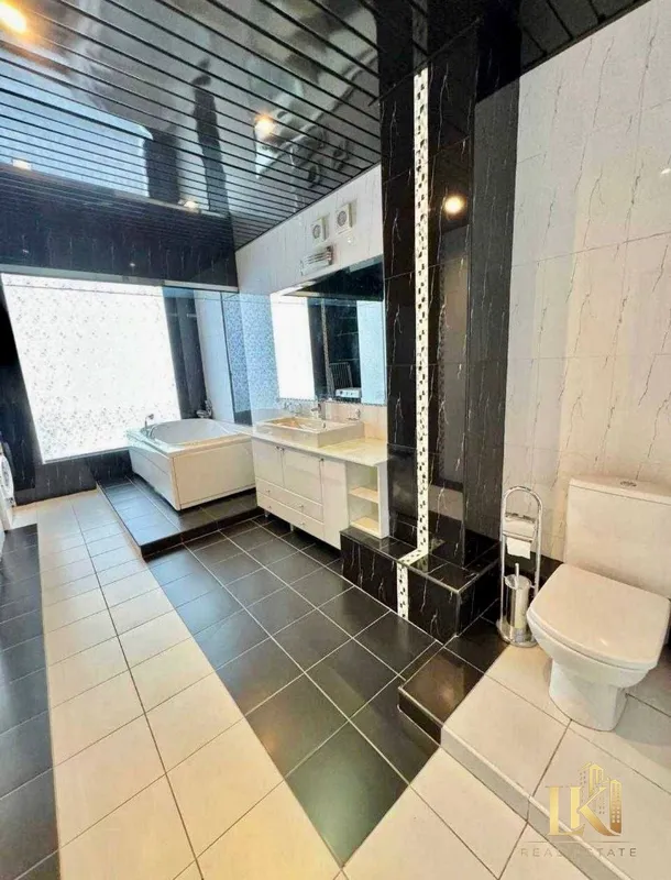 Продаётся 3-комнатная квартира, 82 м², 3/5, Мирабадский район — фото 2