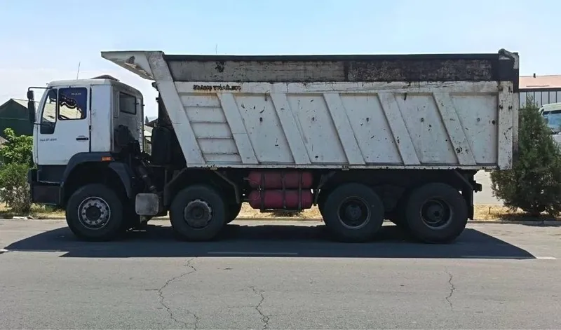 40 тонналик MAN CLA самосвал срочно сотилади 1 40 тонналик MAN CLA самосвал срочно сотилади 1