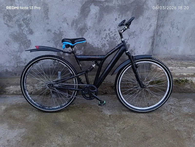 Oldi orqa amartizatorli velosiped holati yangi — фото 1
