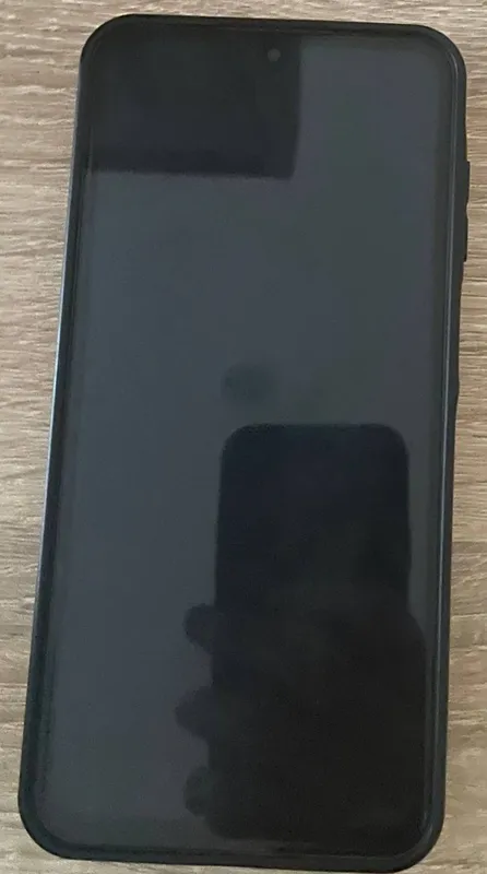 Samsung 16. Hamma joyi toza. 200$. Yana kelishamiz — фото 2