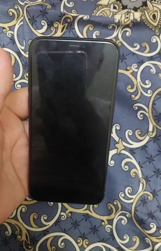iPhone 11 pro 64gb 1 iPhone 11 pro 64gb 1