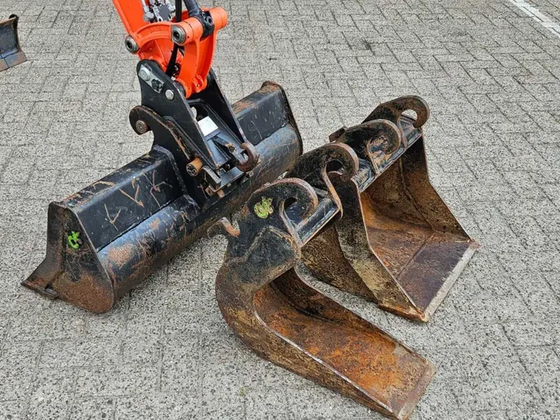 Мини-экскаватор Kubota KX016-4 — фото 4