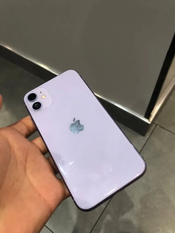 Iphone 11 binafsha rangli xolati idal xotira 64….. 3