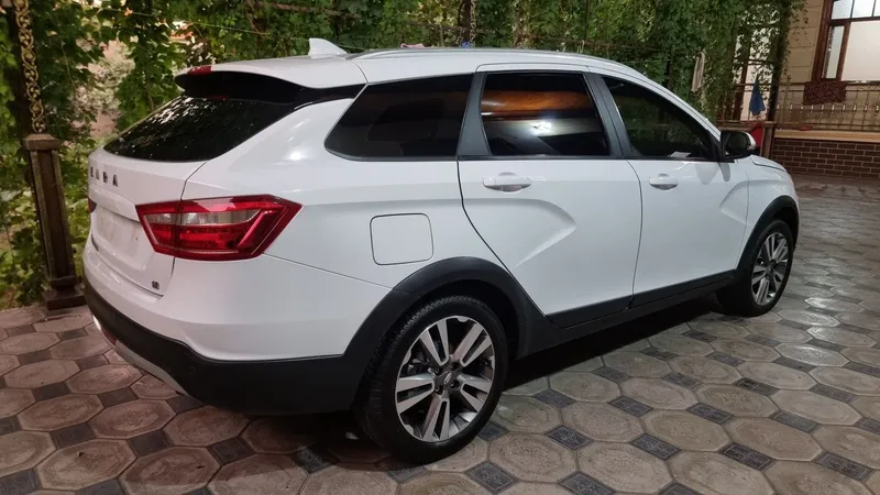 Lada vesta sw cross