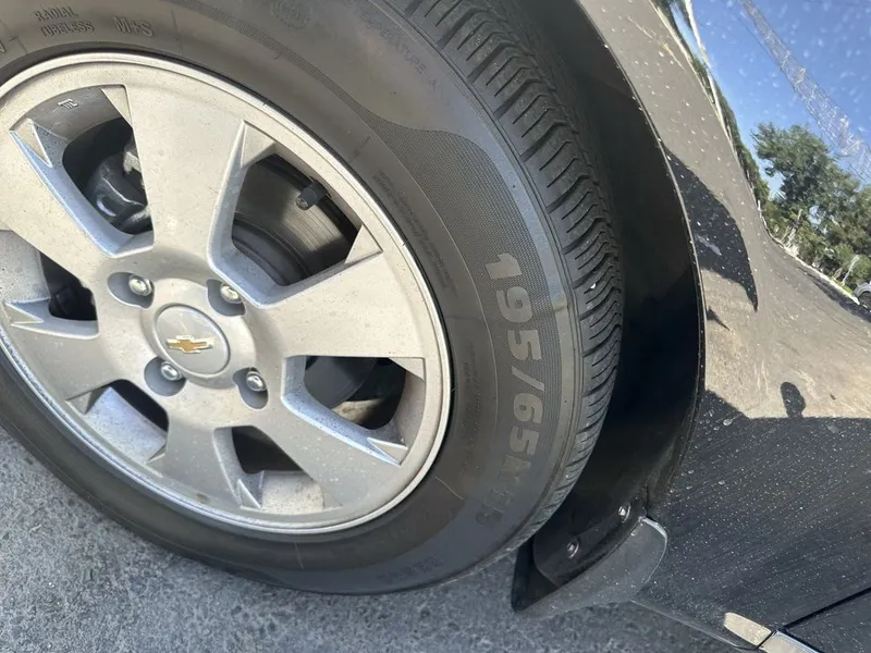 Продам шины Jonmax JON01 195/65 R15 3