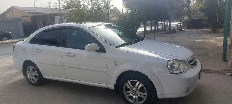 Лассетти 1.6 мотор 1
