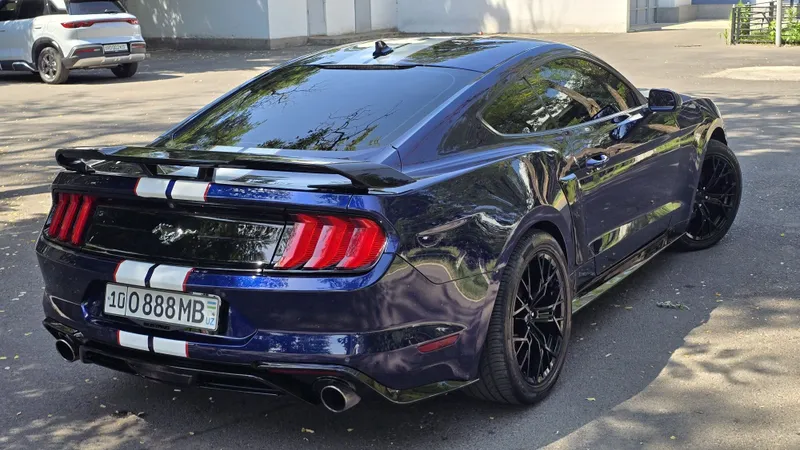 Ford mustang 2.3 ecobus 2 Ford mustang 2.3 ecobus 2