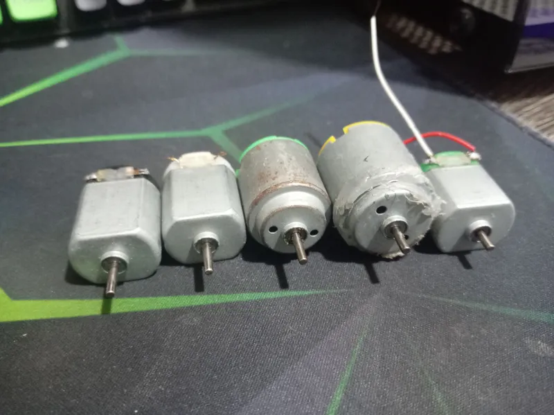 Моторчики 3v и 6v 2 Моторчики 3v и 6v 2