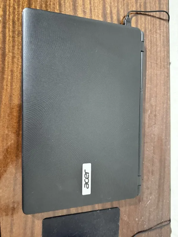 Продаётся Ноутбук Acer в хорошем состояние — фото 1