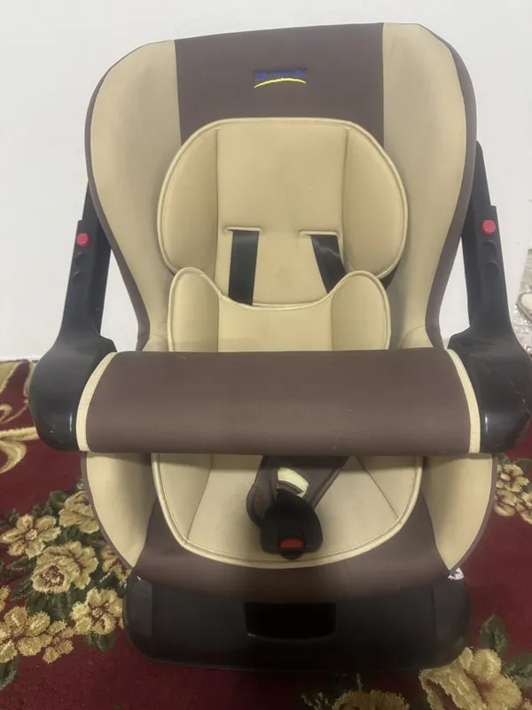 Детские автокресло skybaby Детские автокресло skybaby