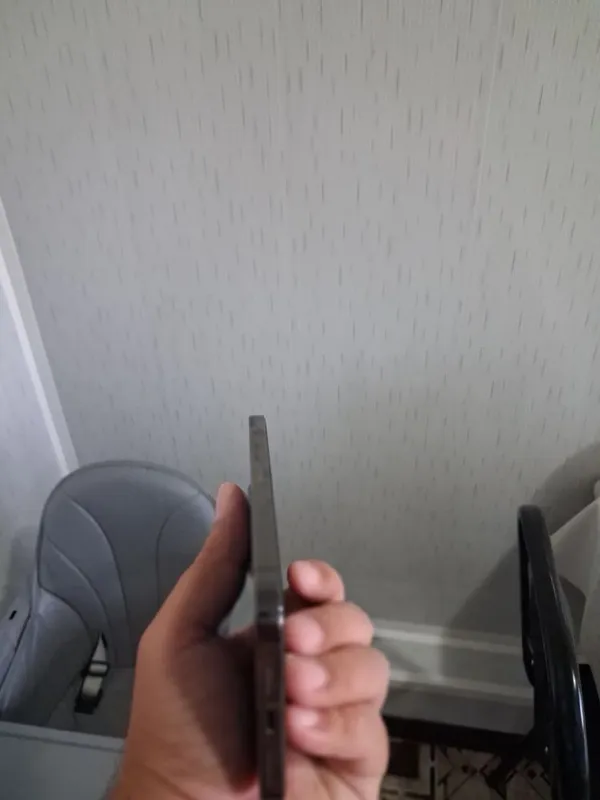 Iphone 13 pro max sotiladi 3