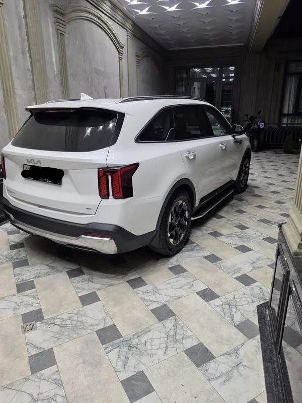 KIA sorento 2024yil 2 KIA sorento 2024yil 2