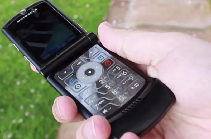 Motorola reyzer v3 - BirBir