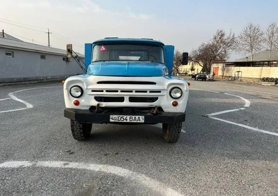 Zil 130 mator yangi rama butun dokumenti xam sotiladi