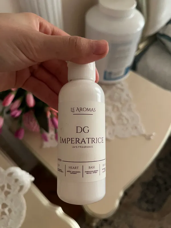 Dolce & gabbanna orginal atir yogʻi 2 Dolce & gabbanna orginal atir yogʻi 2