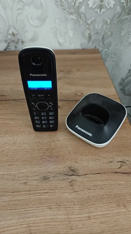 Продам радиотелефон Panasonic 2 Продам радиотелефон Panasonic 2