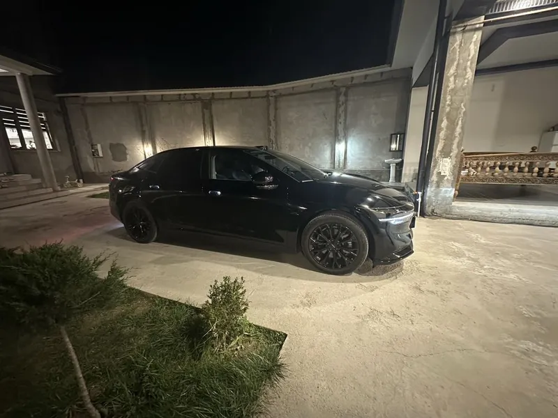 Zeekr 007 GT sotuvda tayyor 3 Zeekr 007 GT sotuvda tayyor 3