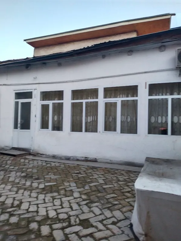 Hovli sotiladi Karmanada