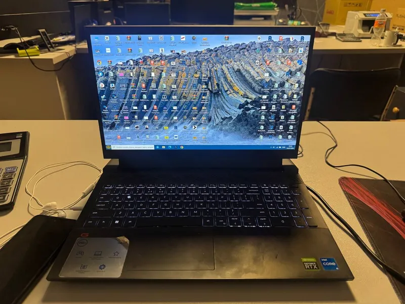 DELL G15 gaming 4