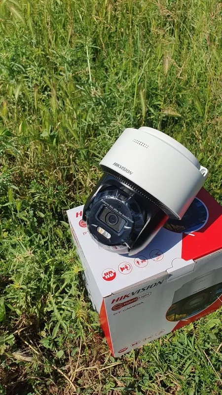 Камера видеонаблюдения| Следит за движением Hikvision 3 Камера видеонаблюдения| Следит за движением Hikvision 3