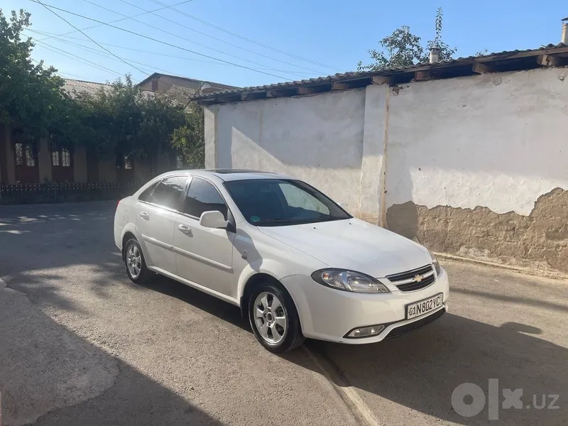 Срочно сдаётся в аренду Chevrolet Gentra 1 Срочно сдаётся в аренду Chevrolet Gentra 1