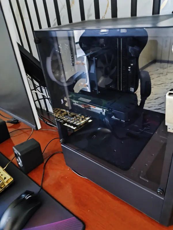 PS5 Slim и компьютер в комплекте 3 PS5 Slim и компьютер в комплекте 3