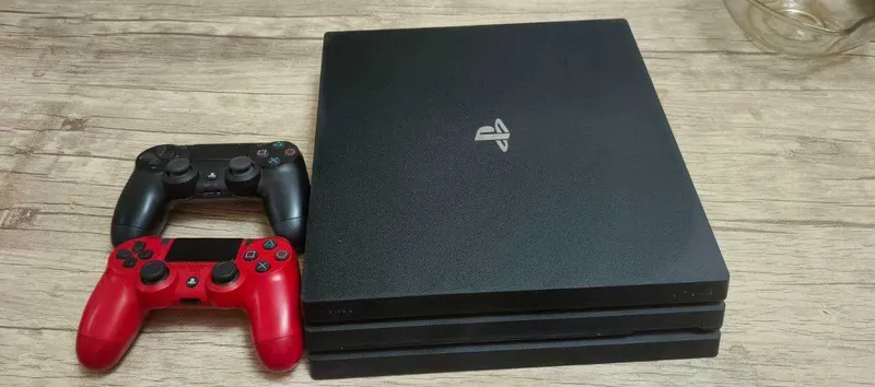playstation 4 pro 1 TB 4 playstation 4 pro 1 TB 4