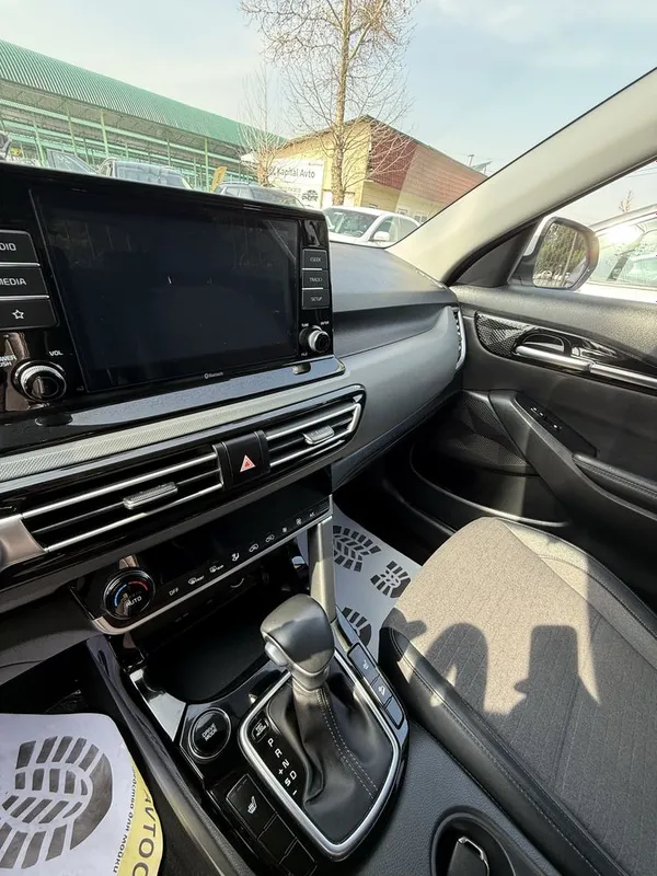 Kia Seltos 2021/22 Top Toza Style — фото 5