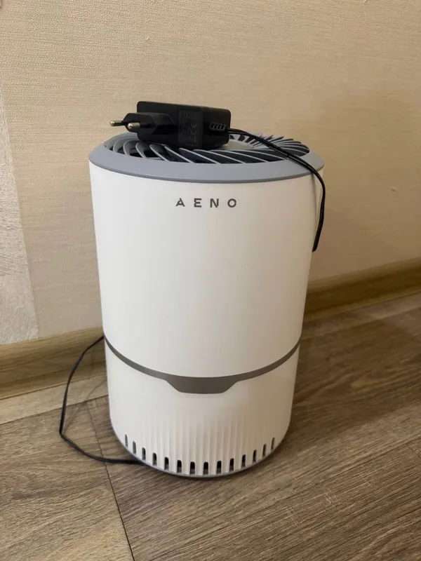Очиститель воздуха AENO с HEPA-фильтром и UV-C, отличное состояние 2