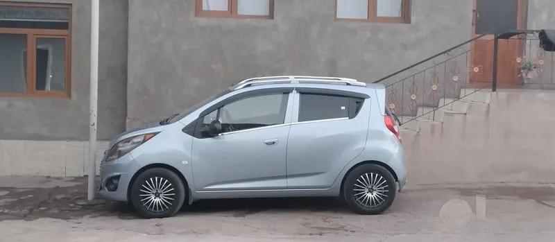 Chevrolet sparka 2015 sotiladi 2 Chevrolet sparka 2015 sotiladi 2