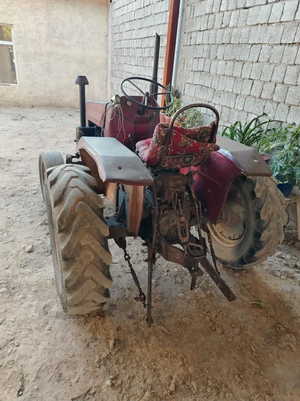Traktorcha sotiladi 2 Traktorcha sotiladi 2