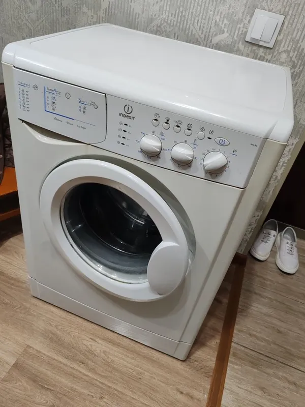 Indesit original kir yuvish mashinasi sotiladi 2