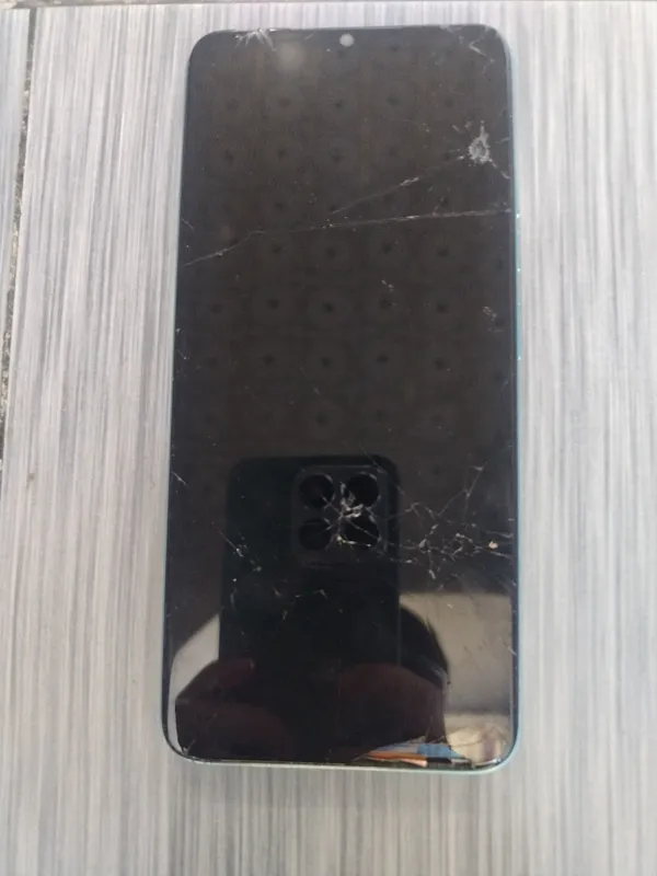 TECNO SPARK 10C AI Cam 13MP — фото 1